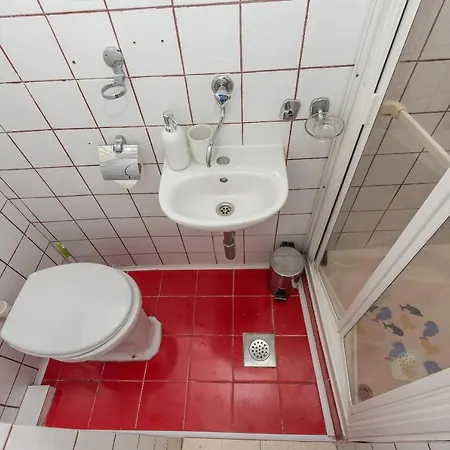 Little House Apartman *